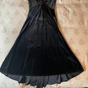 Party/cocktail/wedding guest